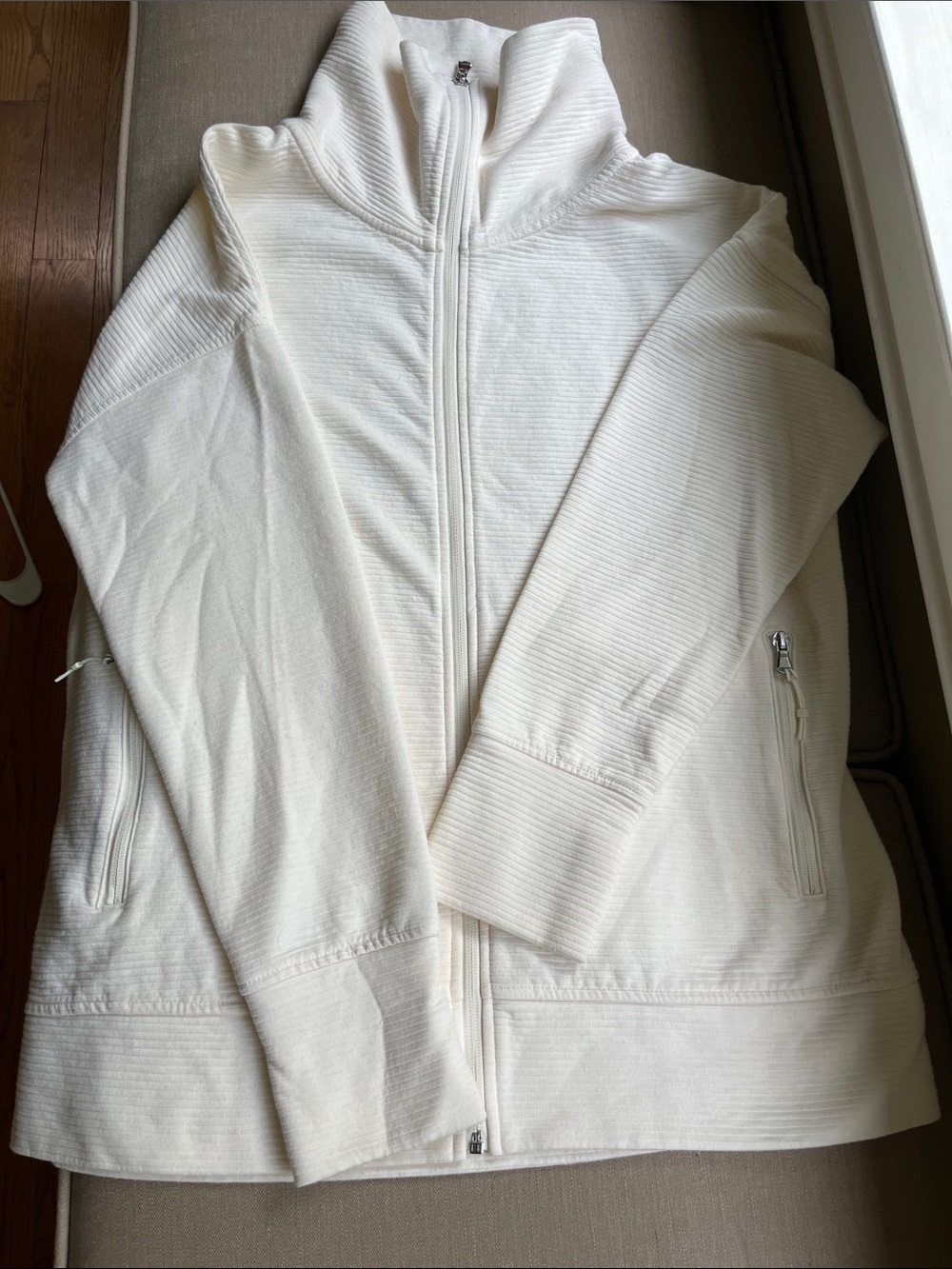 Old Navy Women's High Neck Ribbed Full Zip Cream Active Jacket Medium